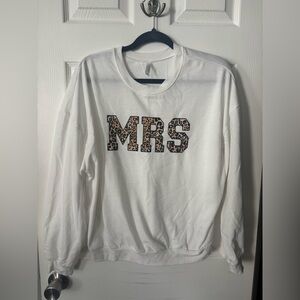 3/$20 Women’s “MRS” crewneck